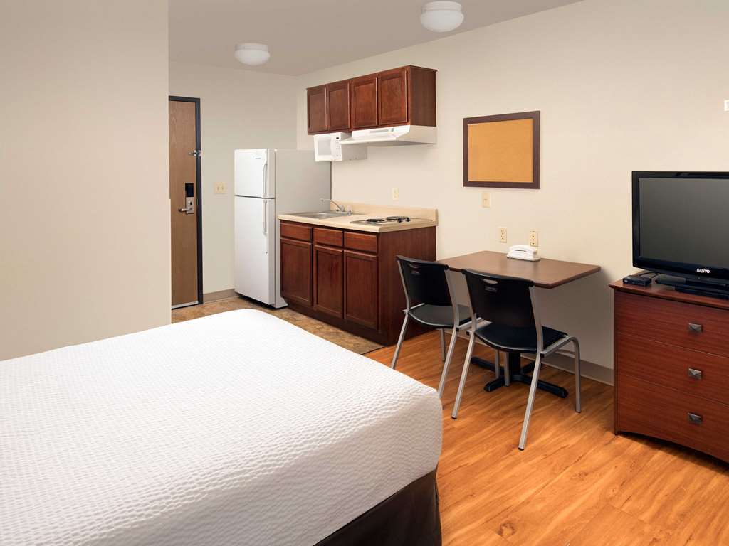 Woodspring Suites San Antonio North Live Oak I-35 Bilik gambar
